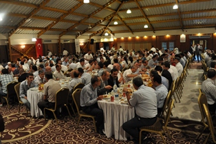 Makine Mühendisleri iftar yemeğinde buluştu