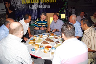 Mahalle iftarları Uluırmak Mahallesi’nde