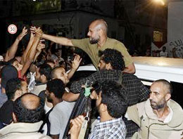 Seyfülislam Kaddafi şov yaptı