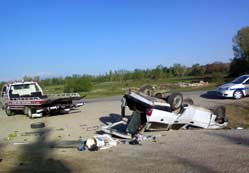 Otomobil takla attı: 1 yaralı