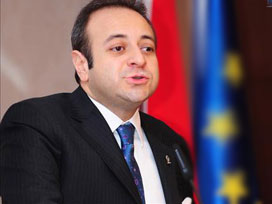 Egemen Bağış: Davos Başbakan'a geliyor
