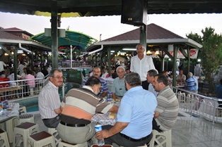 Elektrikçiler iftarda buluştu