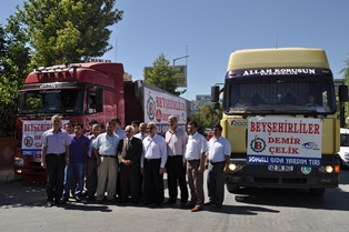 Beyşehirliler’den Afrika’ya yardım