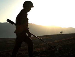 Asker kurşunuyla vuruldu