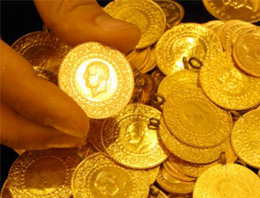 Altın fiyatları tepe taklak oldu