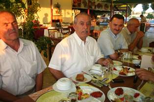 Beyşehir'den Afrika'ya 144 ton yardım