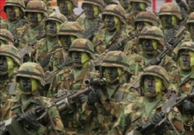 Yunanistan bir ordu ve beş tümeni sildi