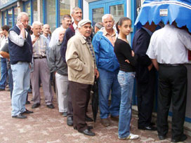 Emeklilere zam müjdesi