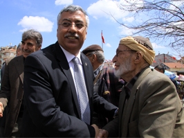 Yerlikaya'dan bayram ziyareti