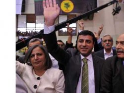 BDP kongresinde gazeteciler yuhalandı