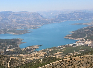 Mennan kalesi'nden Yaren Dede'ye