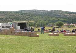 Dost Eli köy yollarında