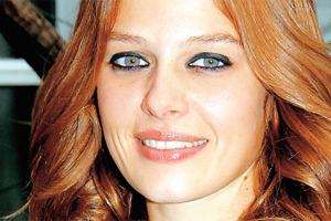 Naz Elmas'ın giyimine reyting ayarı