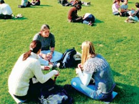 Vakıf üniversitelerine ilgi artıyor