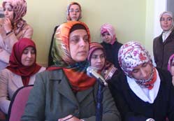 'Başörtüsüne Özgürlük' çağrısı