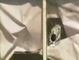 Bu adamın yaptıkları filmleri aratmadı