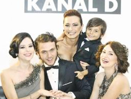 Öyle Bir Geçer Zaman Ki de büyük değişim