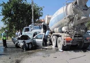 Beton mikseri dehşet saçtı: 1 ölü