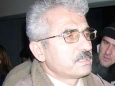 Tuna: Daha çok demokrasi