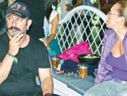 Cem ve Yaprak'ın ilk fotoğrafı