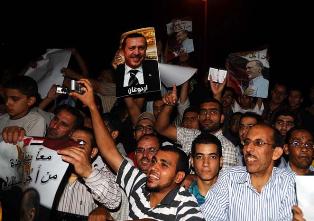 Erdoğan'a Mısır'da müthiş karşılama