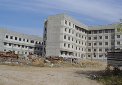Beyhekim, ödenek bekliyor
