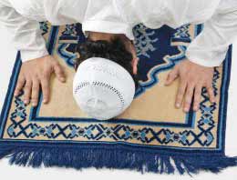 Paris'teki Müslümanların namaz çilesi!