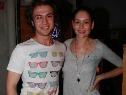 Yıldız'la sevgiliyiz öyle yazın tamam mı