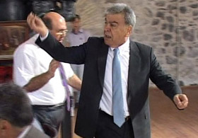 CHP'de "Sen Adam mısın LAN?" davası