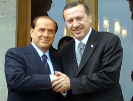 Erdoğan eski dostuna sırtını döndü