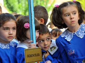 16 milyon öğrenci ders başı yapacak