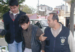 Üretici parasıyla borcunu ödedi!