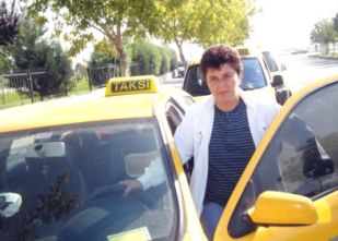 Konya'nın Tek Kadın Taksi Şoförü