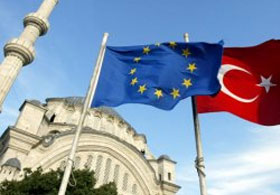 "Yunanistan'ı atalım, Türkiye'yi alalım"