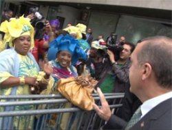 Erdoğan ile Senegalli kadınların sohbeti