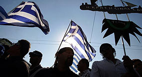 Yunanistan'da yeni önlemler kriz çıkardı