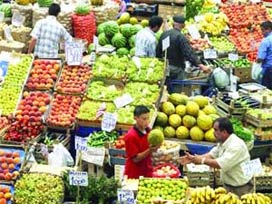 Meyve sebzede 2023 hedefi yağış kurbanı