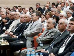 BDP'li başkan toplantıyı karıştırdı