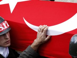 Pervari'de karakola saldırı: 5 asker şehit