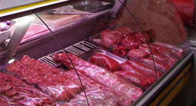 Kahvaltıda bile kırmızı et yiyoruz