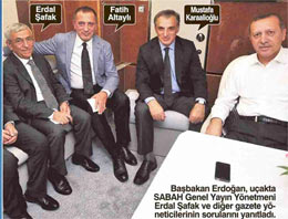 Erdal Şafak fotoğraftan kimi sildi?