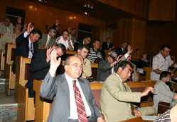2006 bütçesi 44 bin YTL