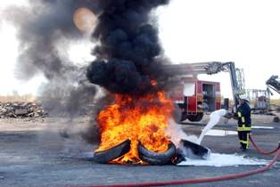 Akşehir'de yangın ve kurtarma tatbikatı