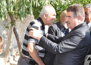 Şahin'den şehit ailesine ziyaret