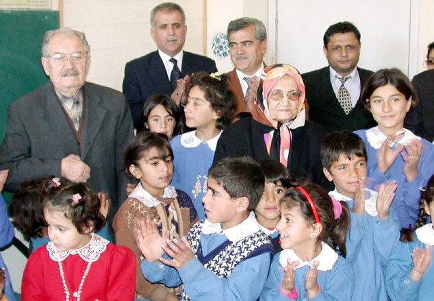 Çocuk özlemini okulla çözdüler