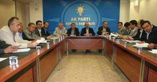 AK parti ilçe başkanları toplandı