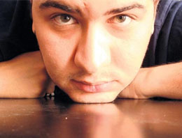 Oray Eğin 'kovuldu' mu?