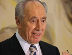 Cami kundaklandı, Peres utanç duydu