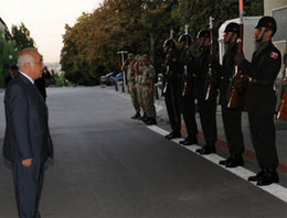 Meclis'teki askere kışla yolu gözüktü
