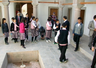Eşrefoğlu Camii'yi gezdiler